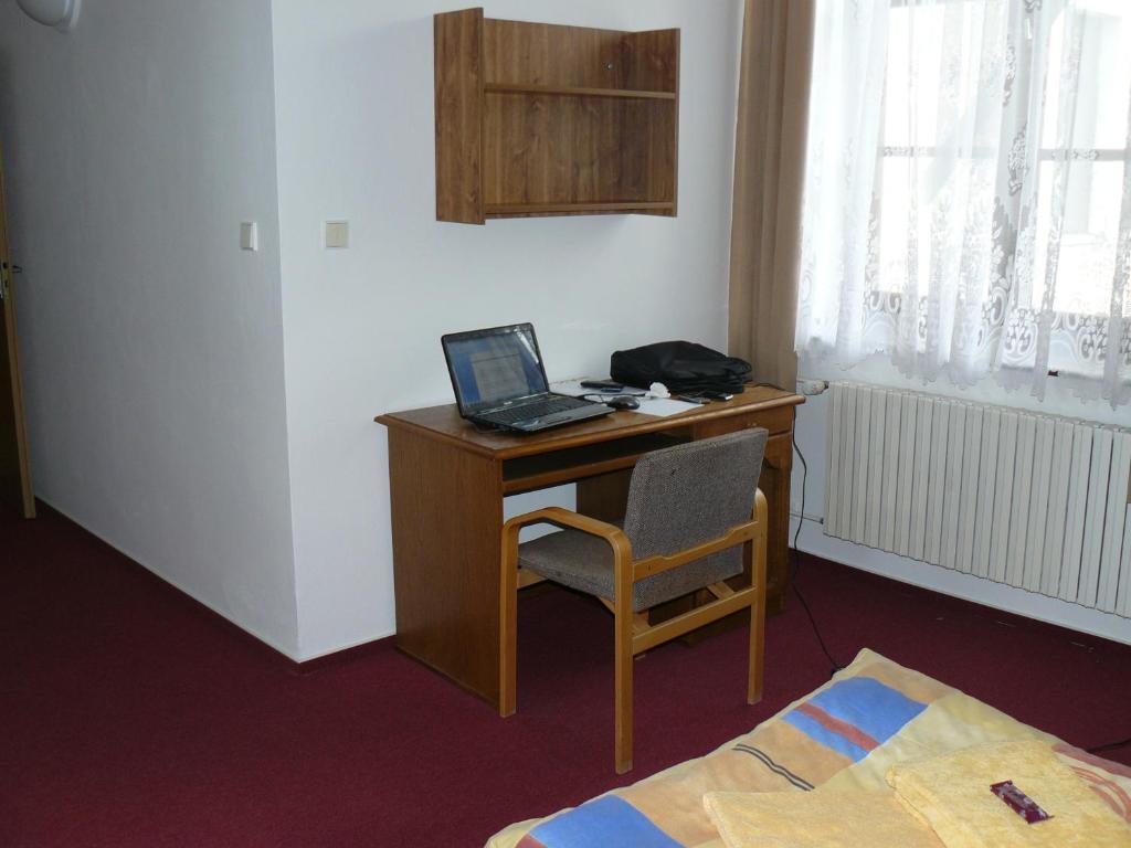 Koleje Zamecek Otel Lednice Oda fotoğraf