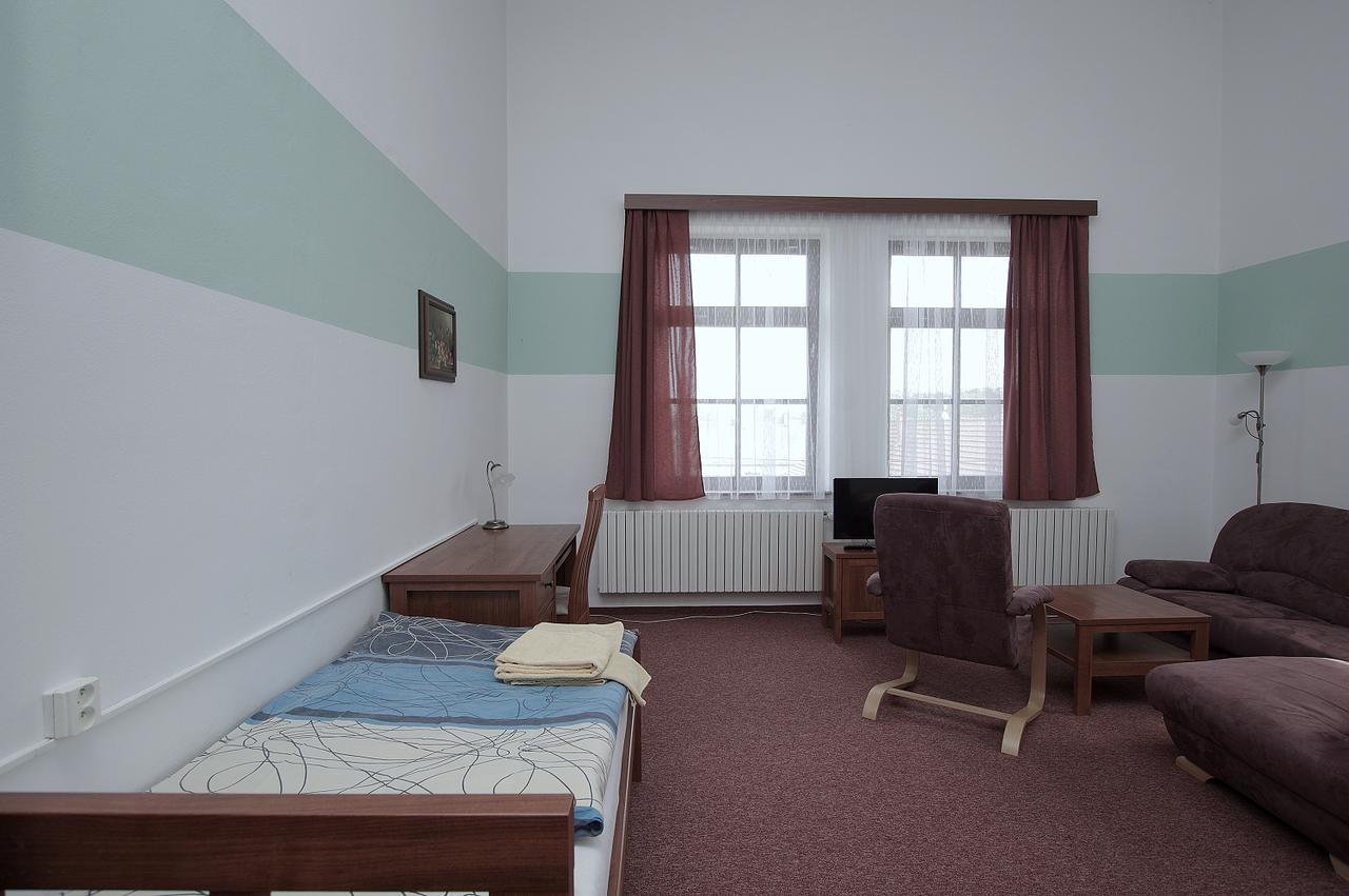 Koleje Zamecek Otel Lednice Dış mekan fotoğraf